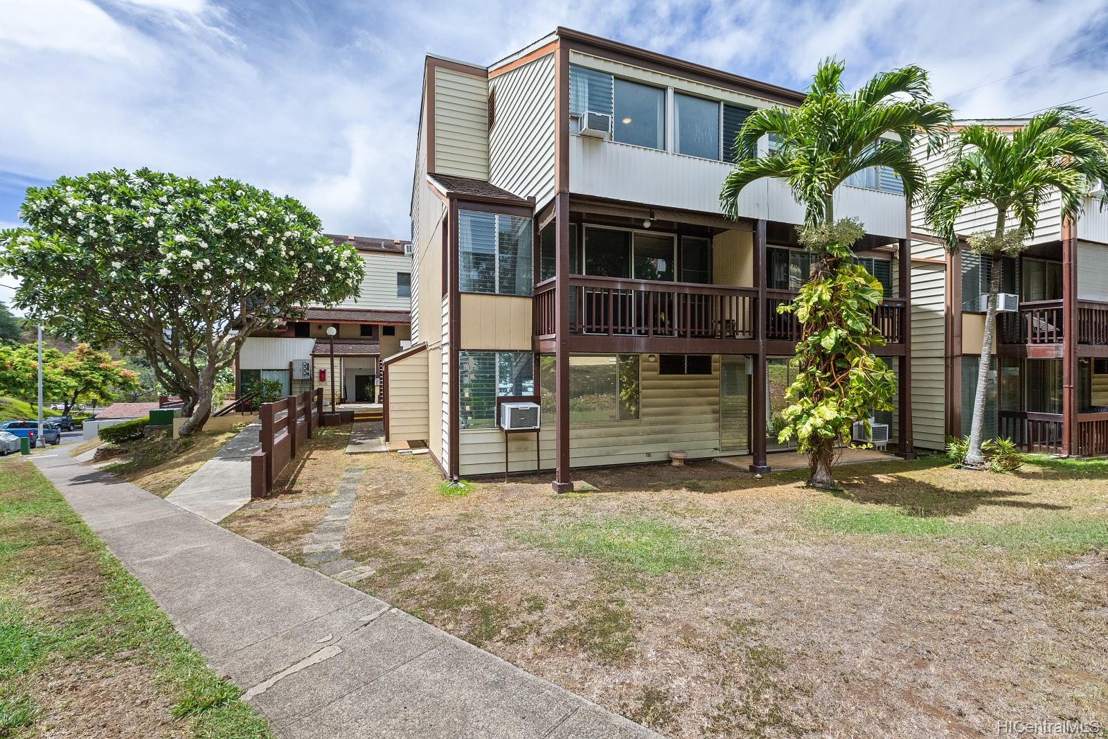98-360 Koauka Loop  Unit 206
