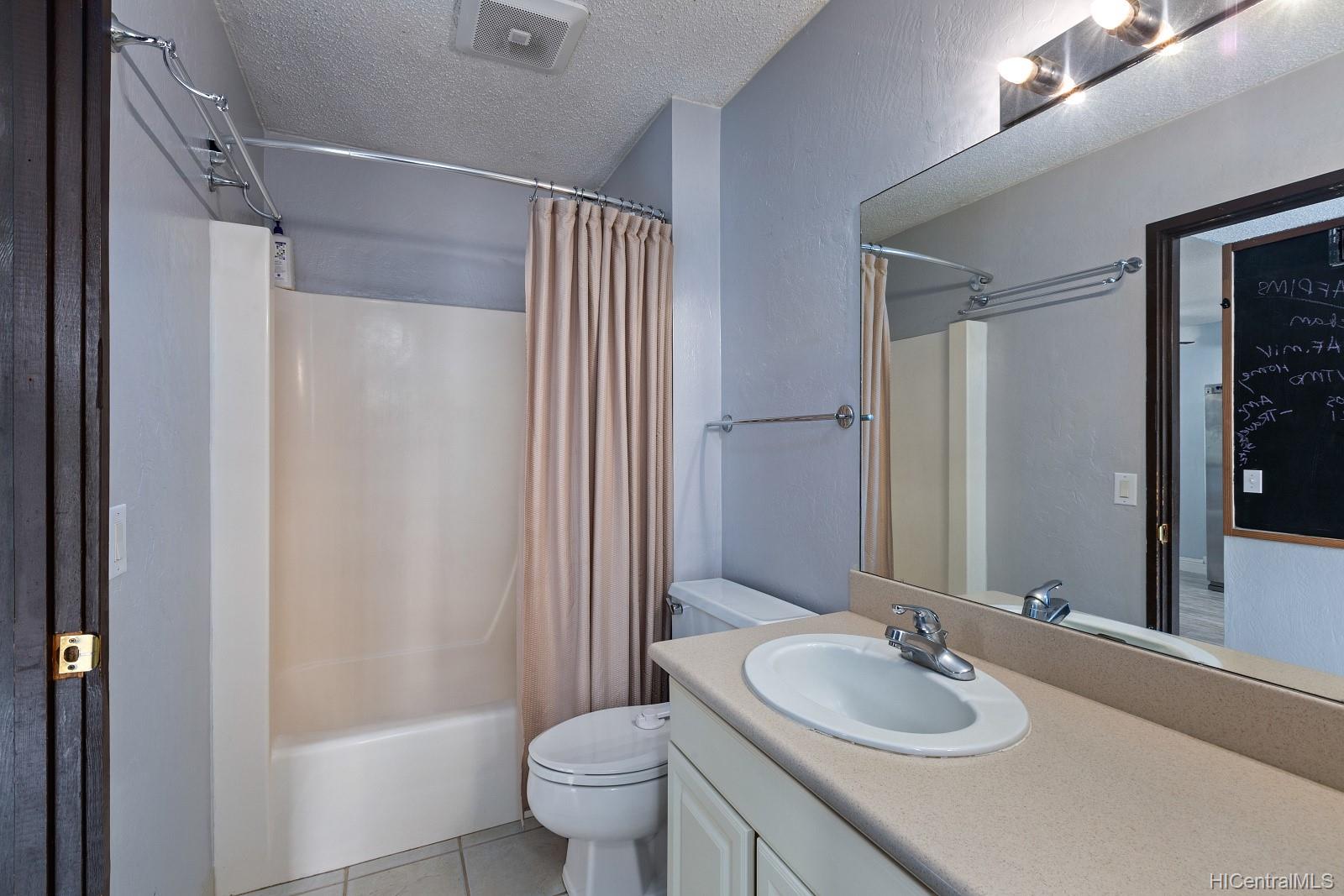 98-360 Koauka Loop  Unit 206