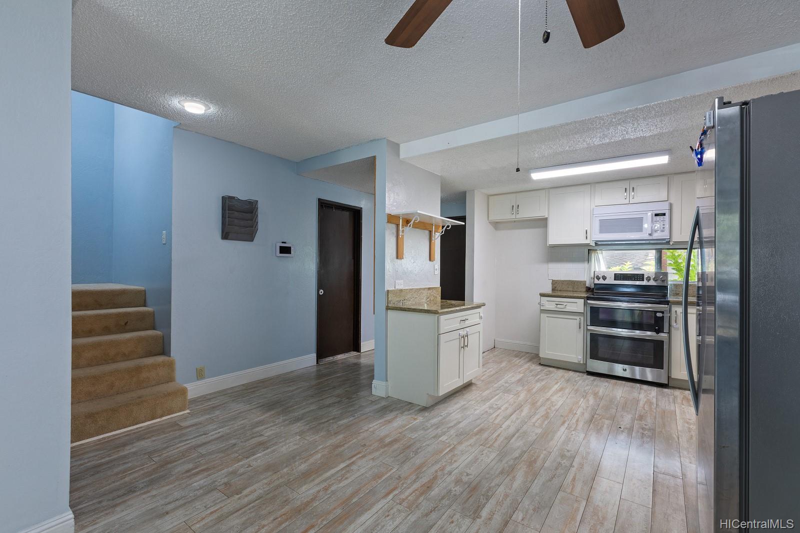 98-360 Koauka Loop  Unit 206