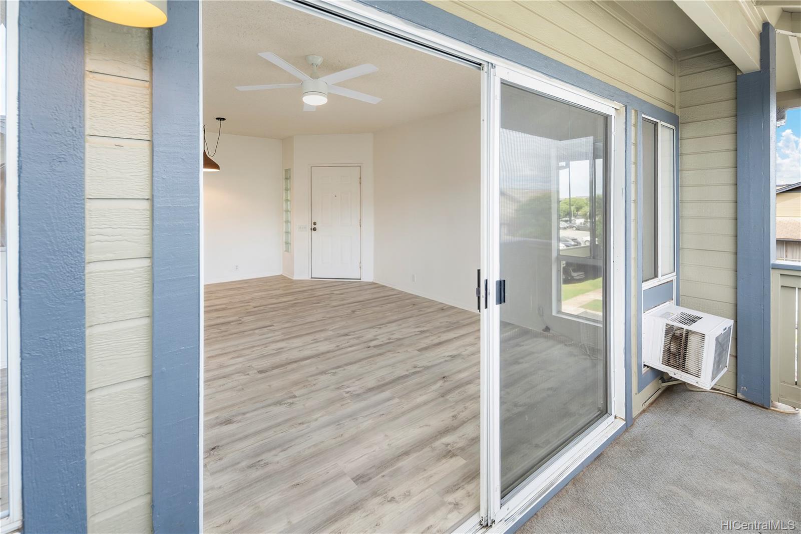 91-213 Hanapouli Circle  Unit 37I
