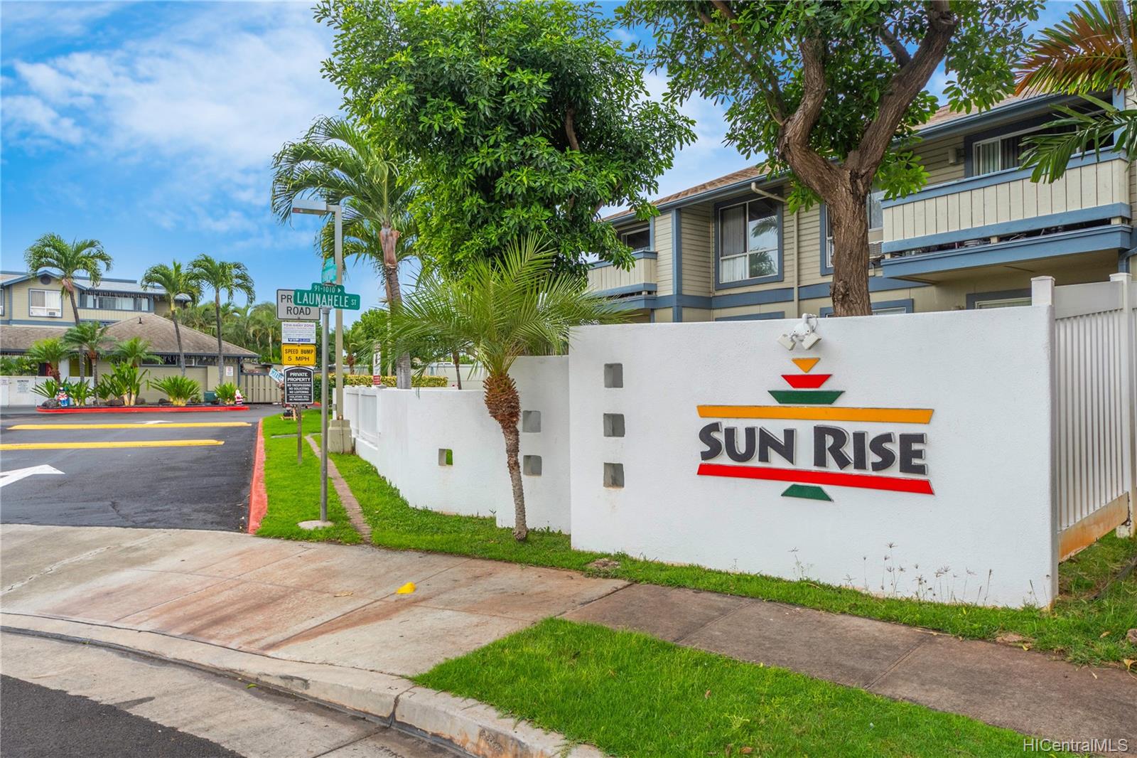 91-213 Hanapouli Circle  Unit 37I