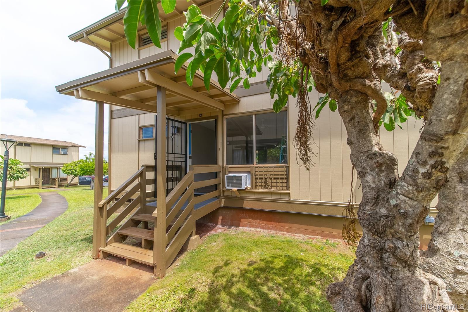 Waiau Gardens Kai D 98513A Kamahao Place Unit 11 Pearl City HI 96782