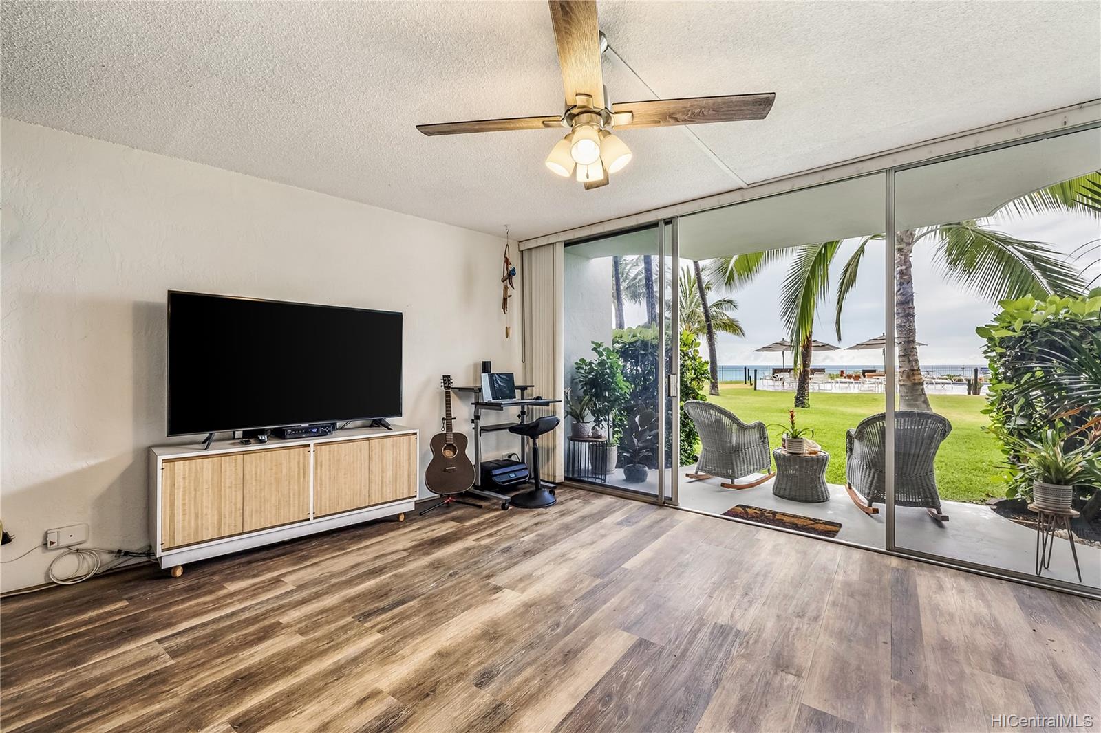 87-561 Farrington Highway  Unit 109