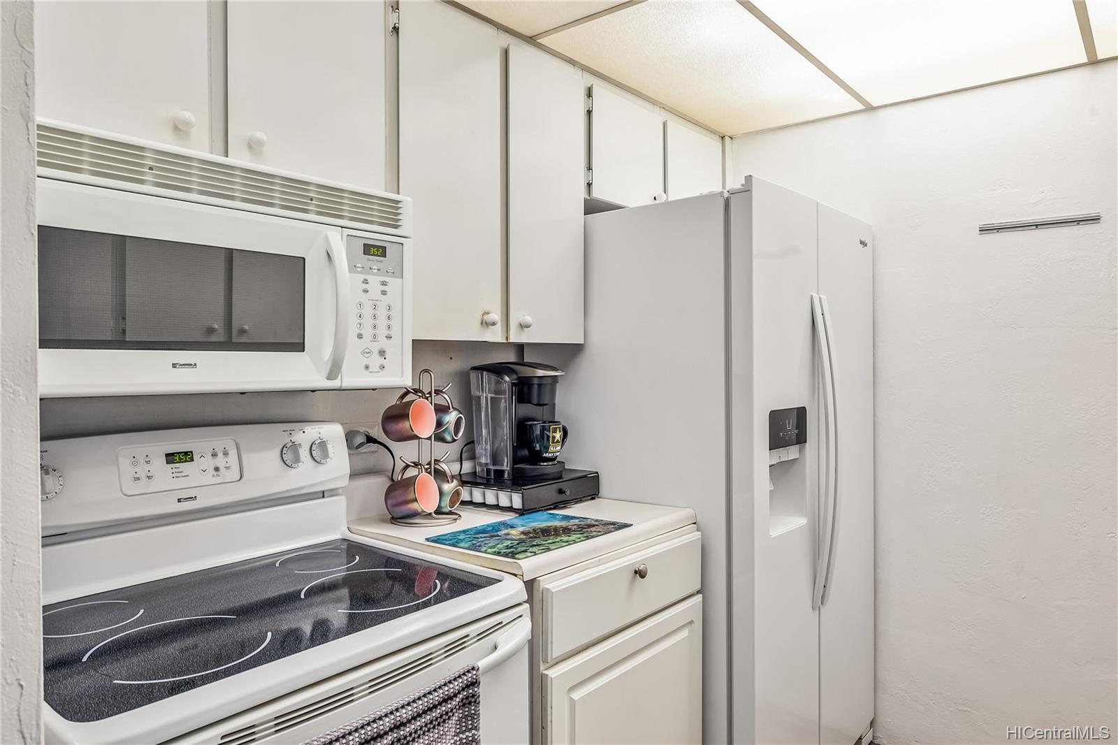87-561 Farrington Highway  Unit 109