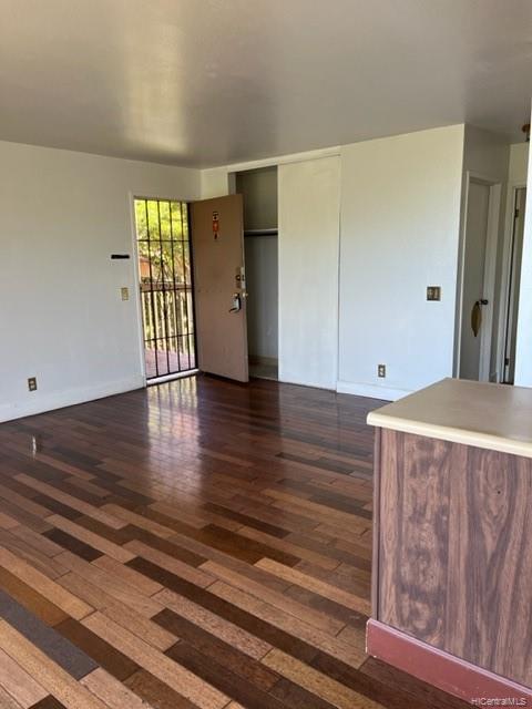 84-707 Kiana Place  Unit 103B