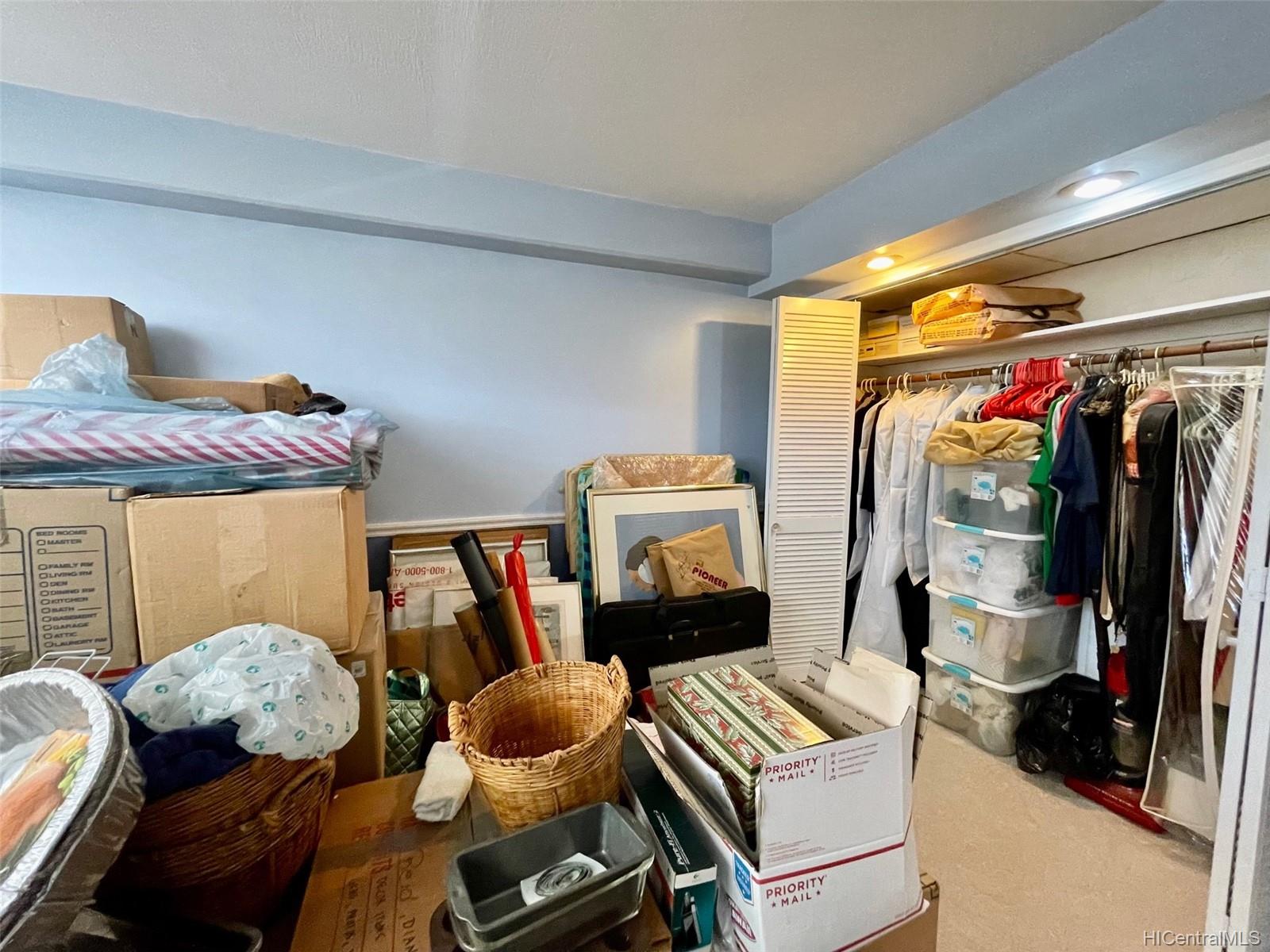 1860 Ala Moana Boulevard  Unit 1404