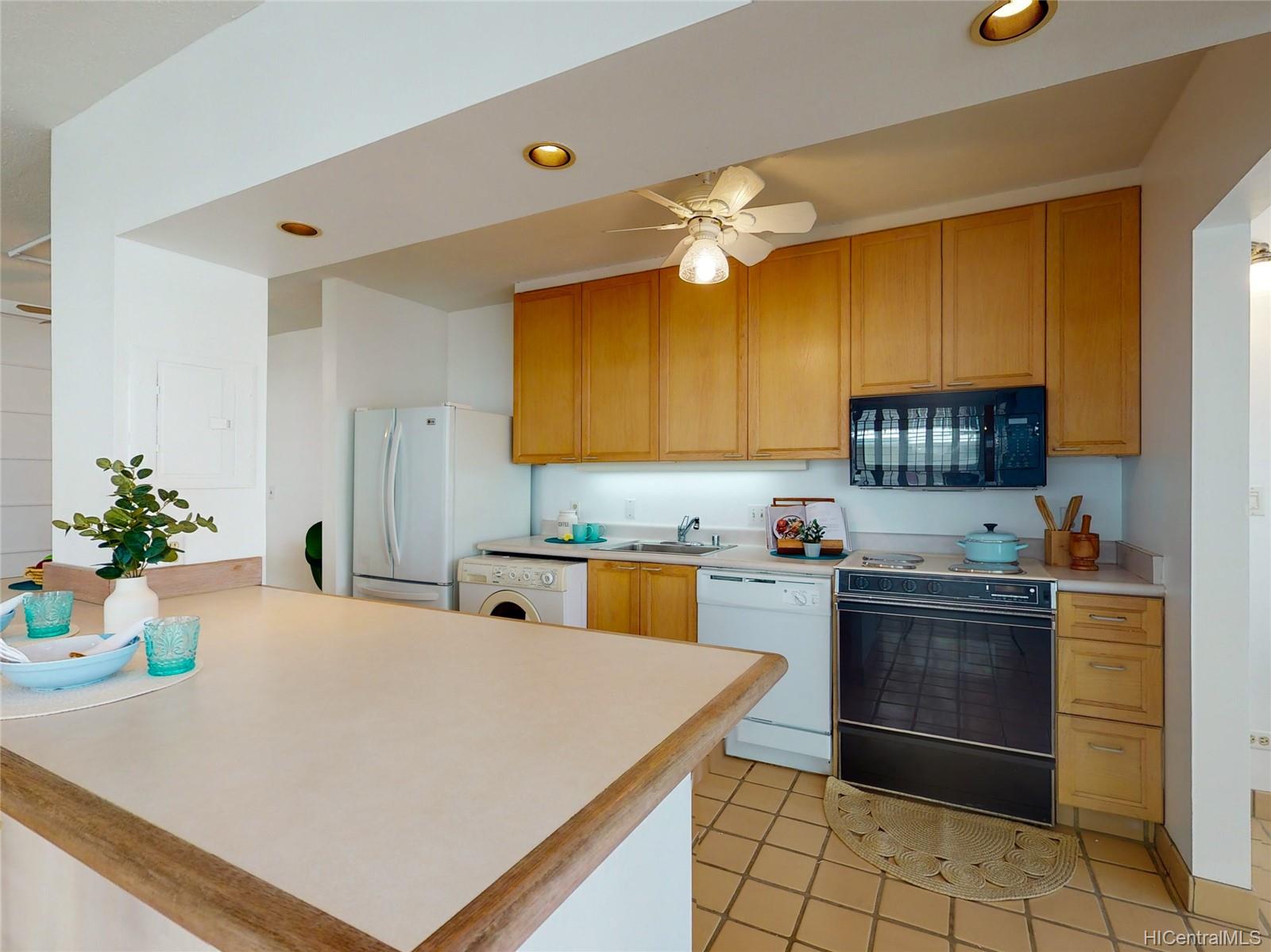 2801 Coconut Avenue  Unit 2D