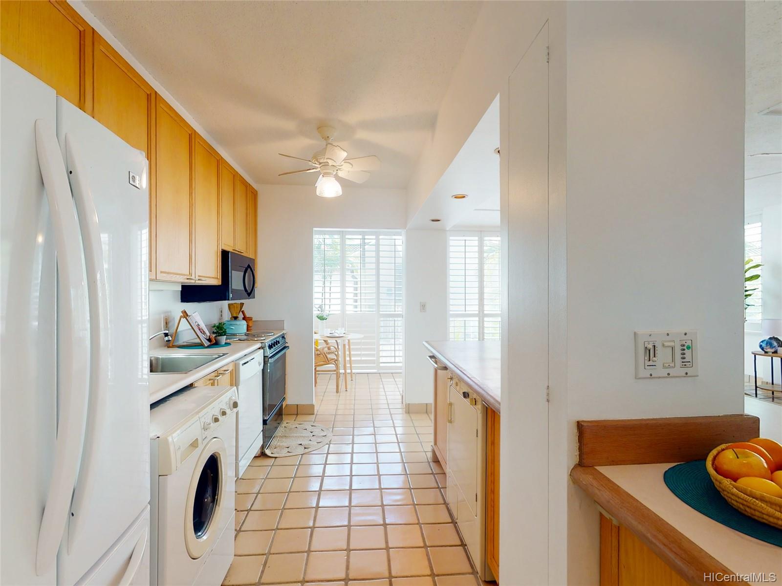 2801 Coconut Avenue  Unit 2D