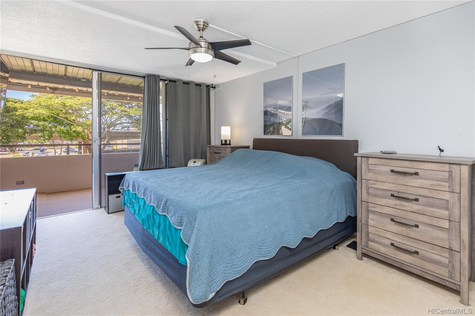 Kahala Towers 4300 Waialae Avenue Unit A206 Honolulu HI 96816 listed 08