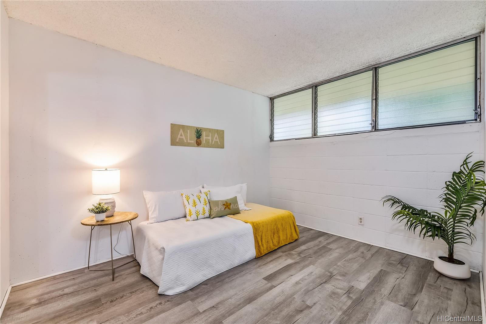 95-2055 Waikalani Place  Unit B207
