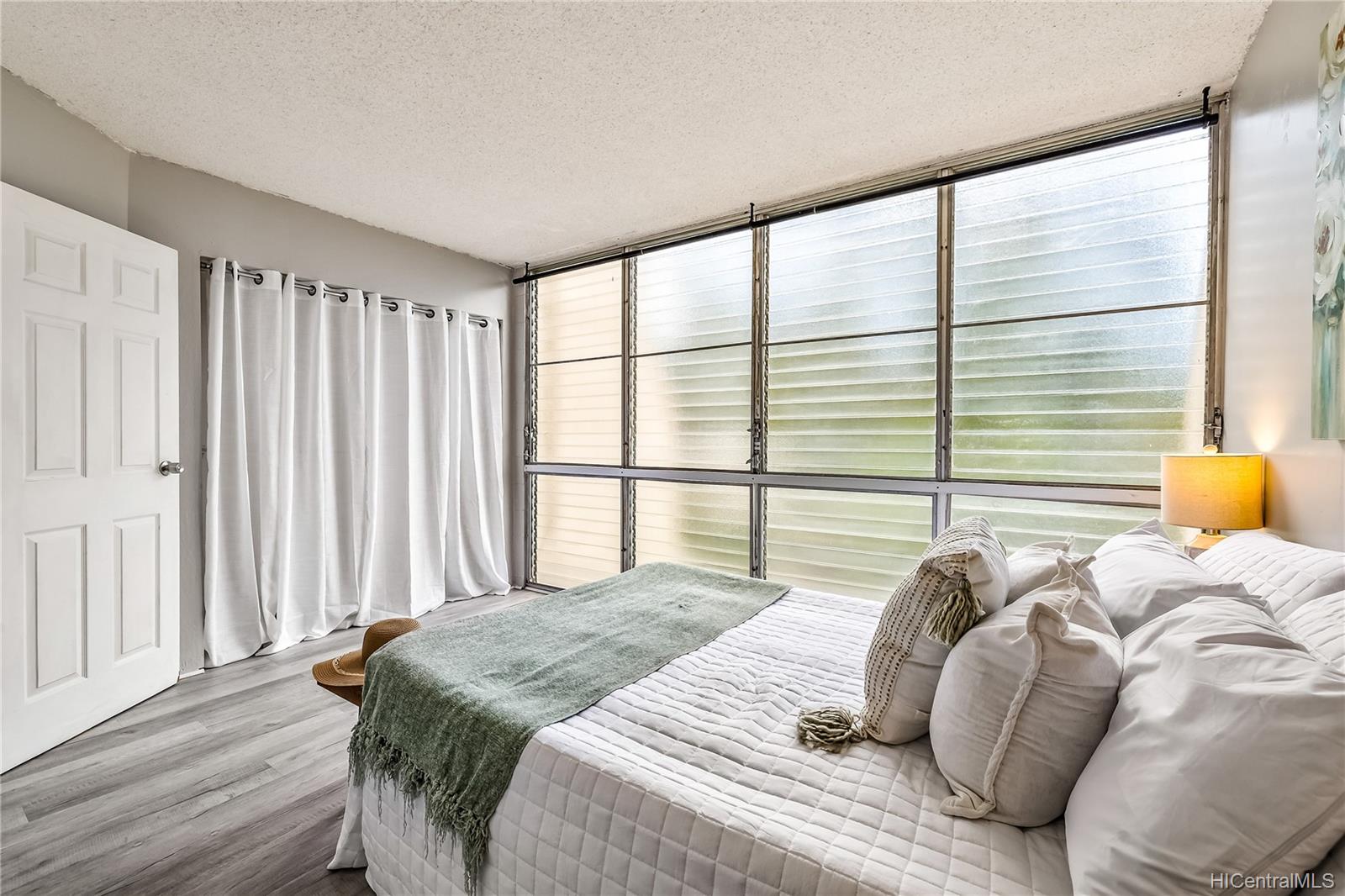 95-2055 Waikalani Place  Unit B207