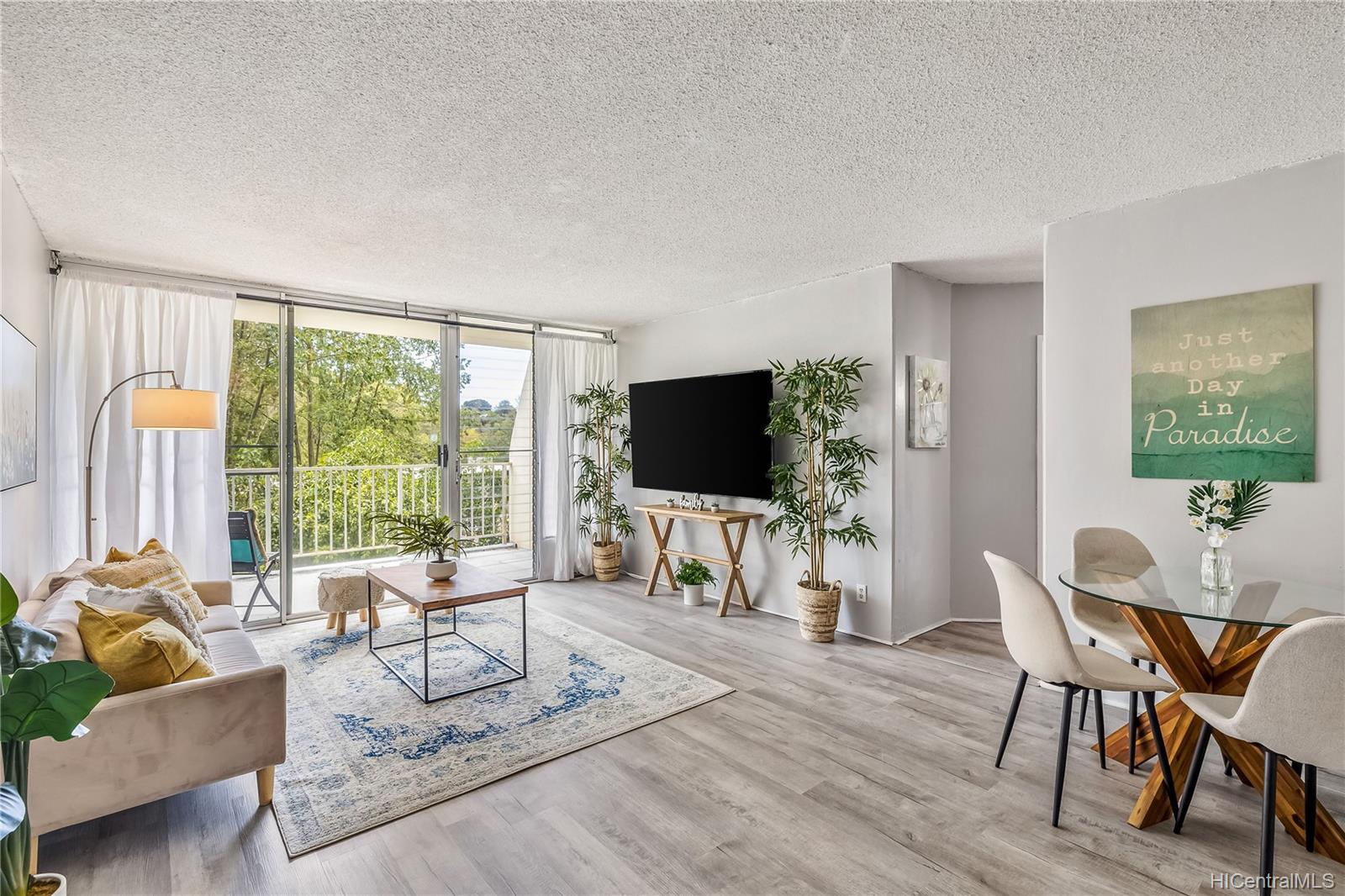 95-2055 Waikalani Place  Unit B207