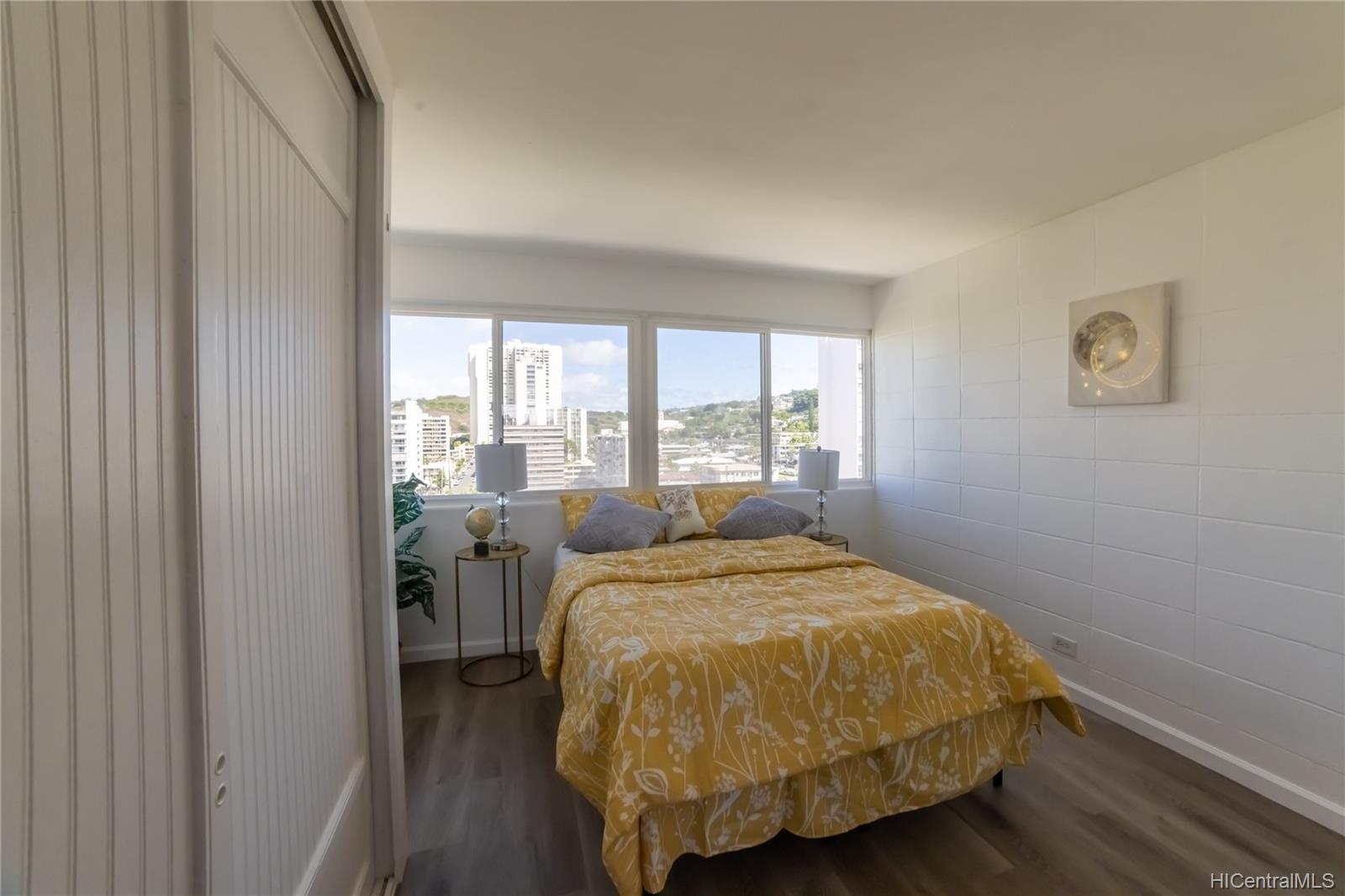 1710 Makiki Street  Unit 1005