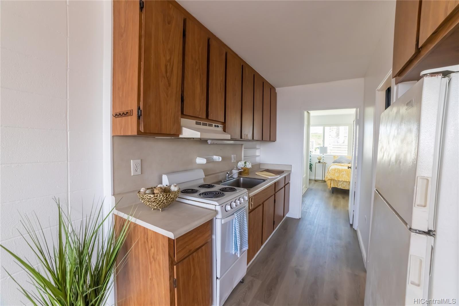1710 Makiki Street  Unit 1005