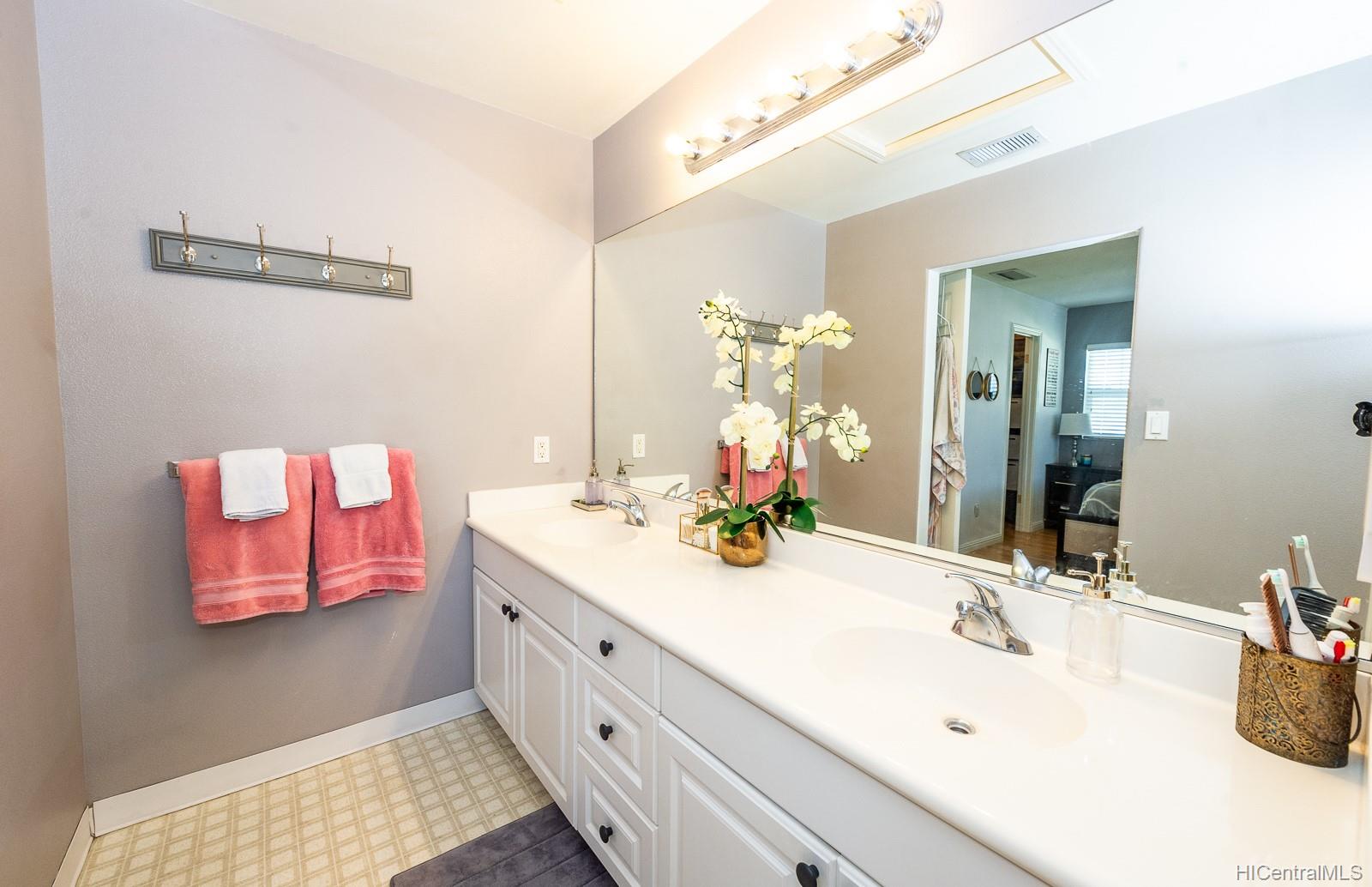 91-2035 Kaioli Street  Unit 3101