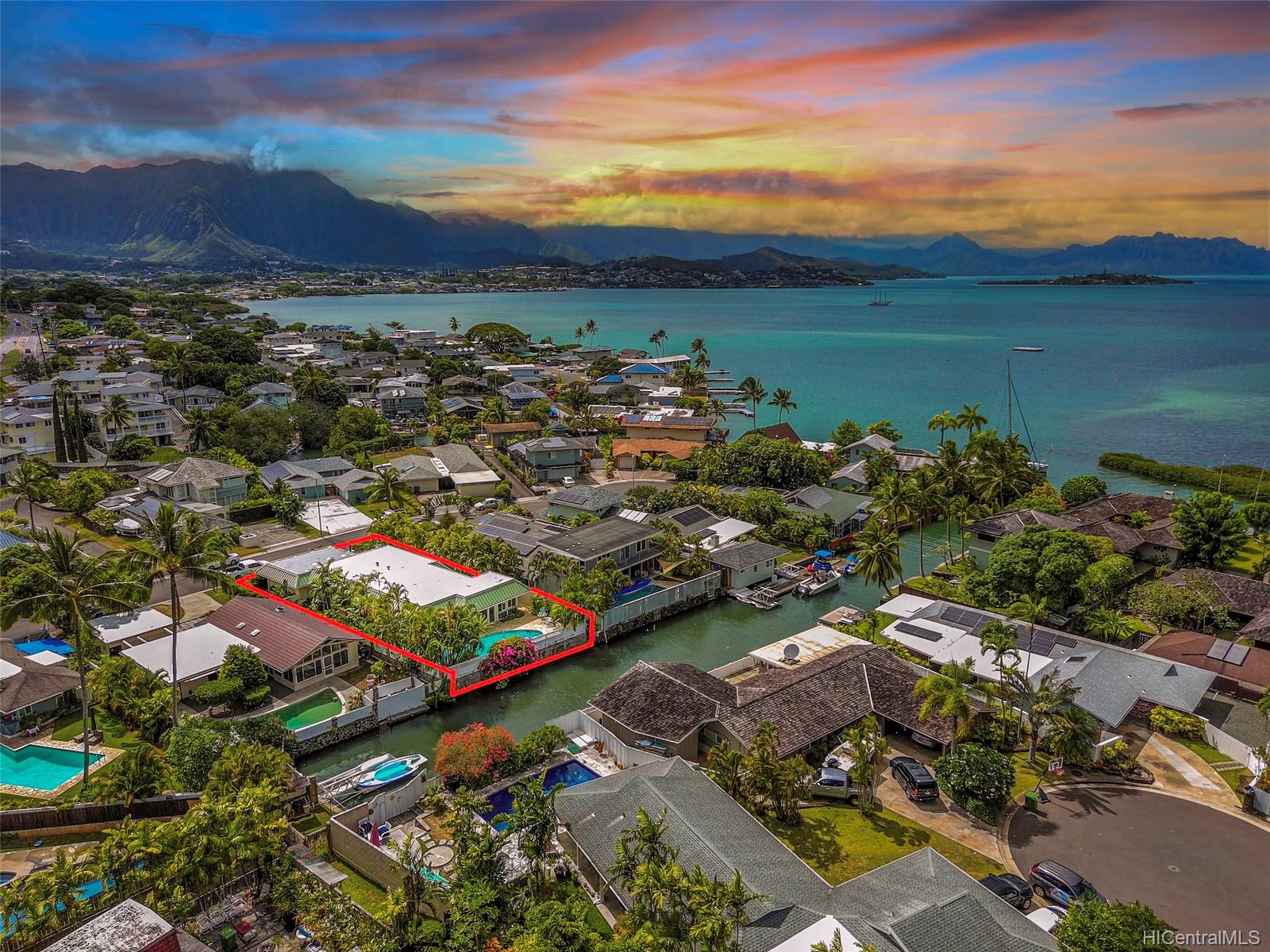 44038 Kaimalu Place Kaneohe HI 96744 sold on 12012022