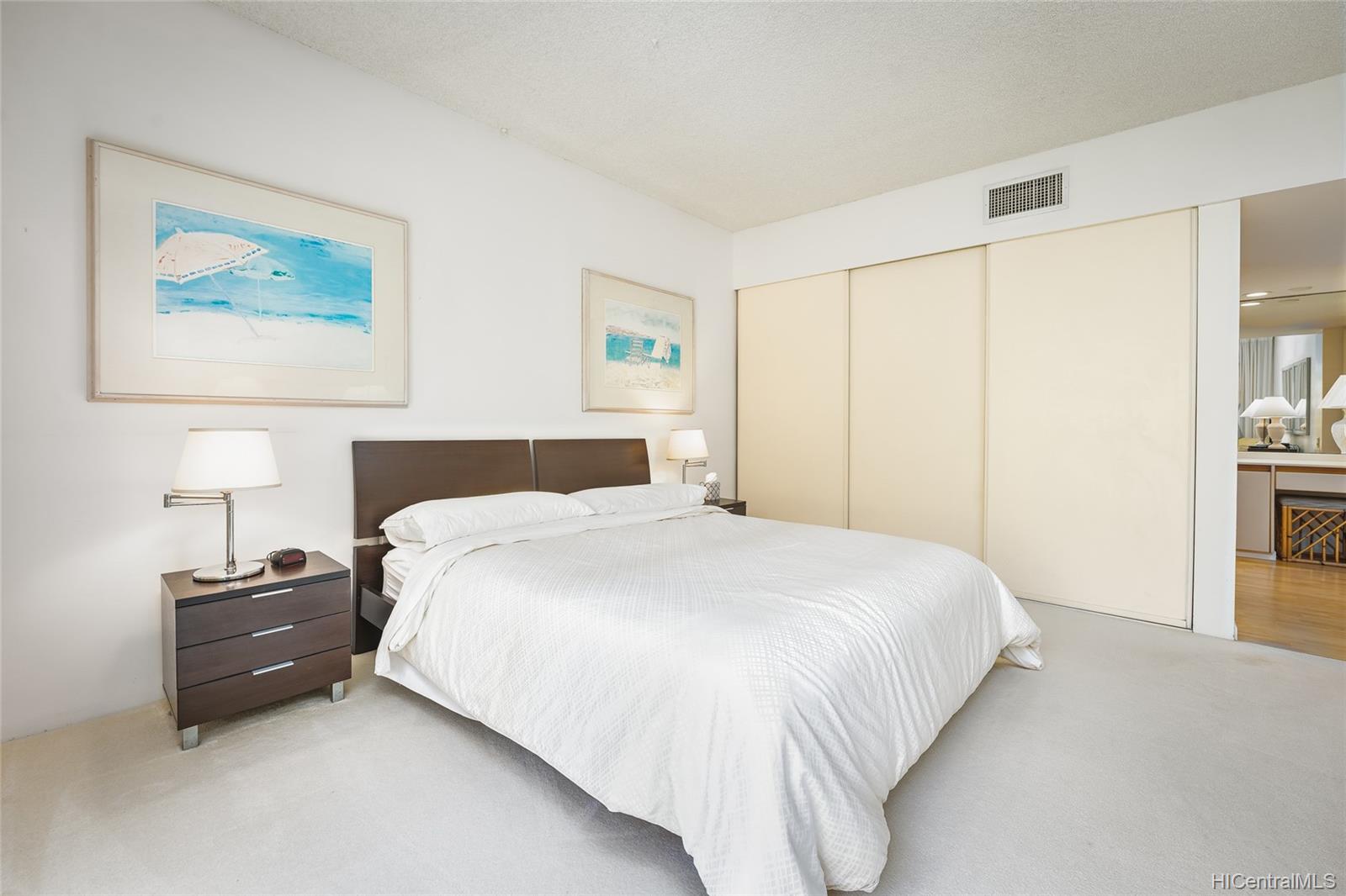 4999 Kahala Avenue  Unit 324