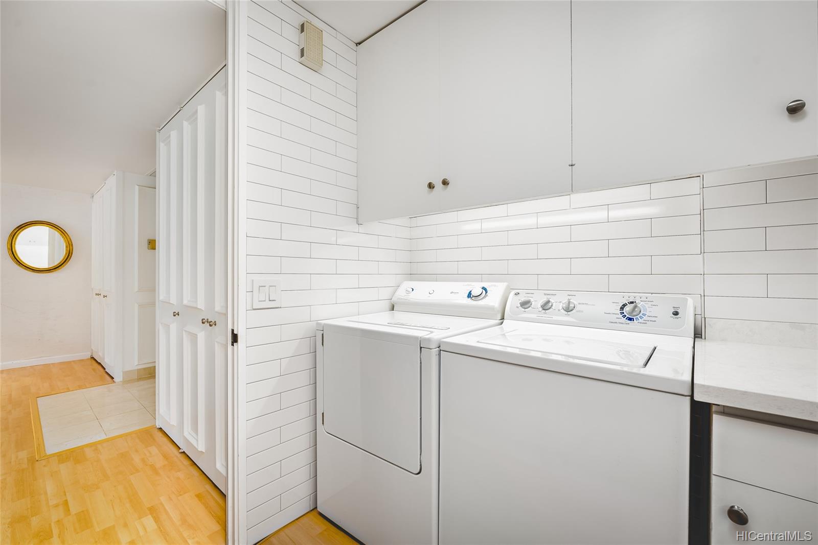 4999 Kahala Avenue  Unit 324