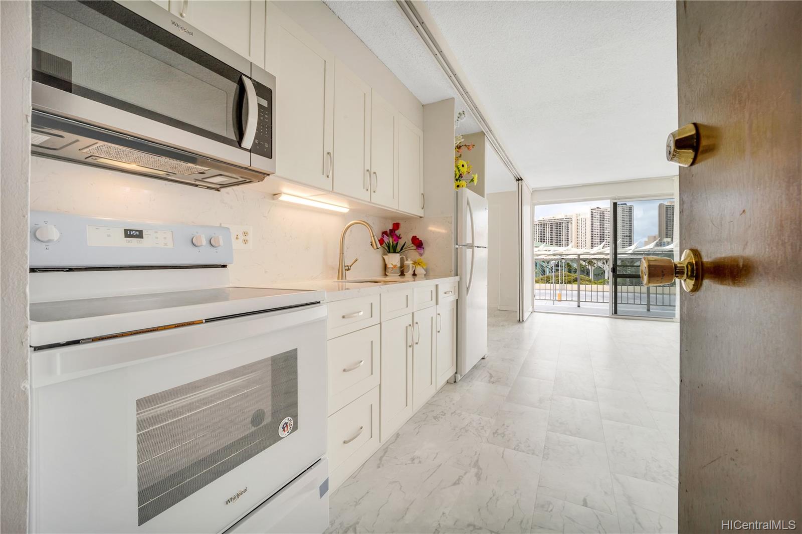 1655 Makaloa Street  Unit 812