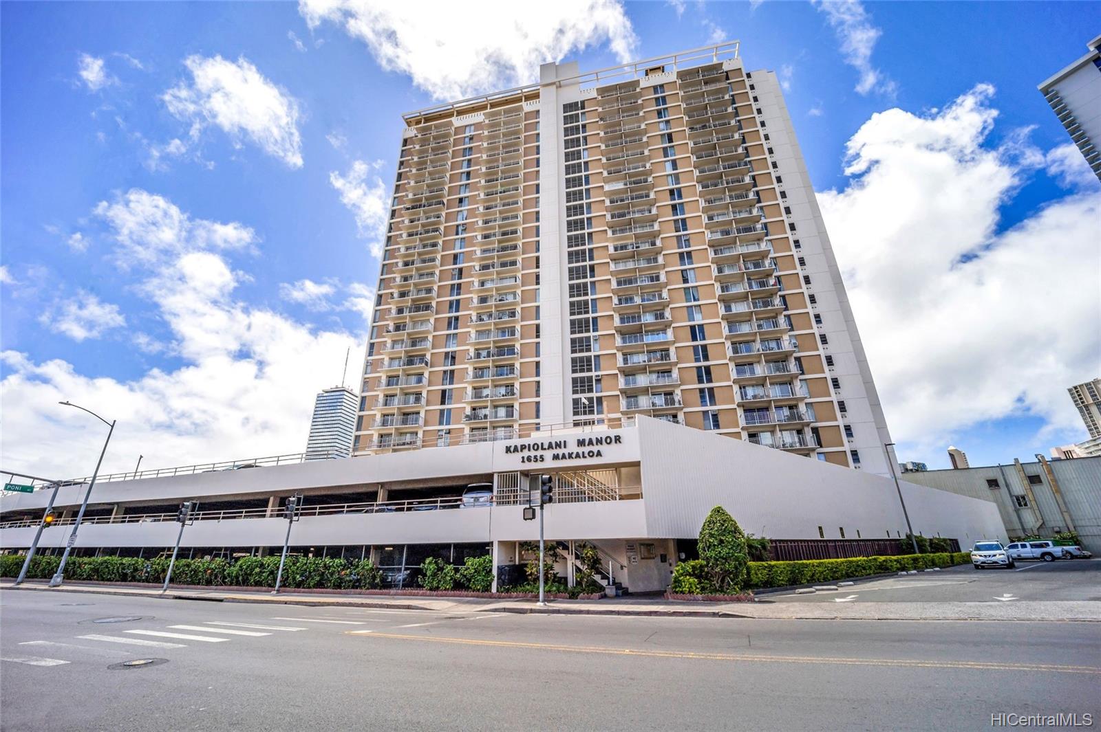 1655 Makaloa Street  Unit 812