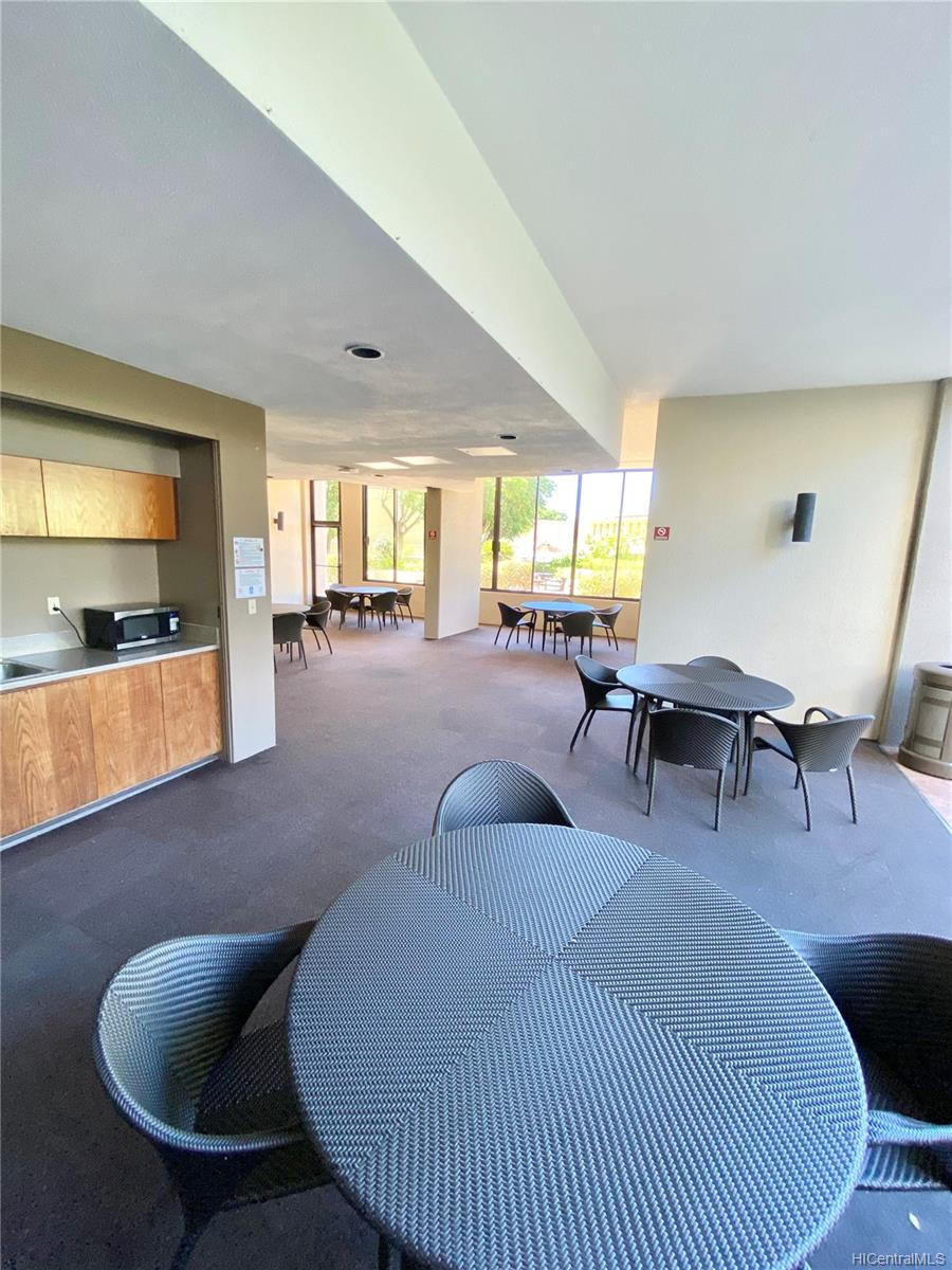 583 Kamoku Street  Unit 2303