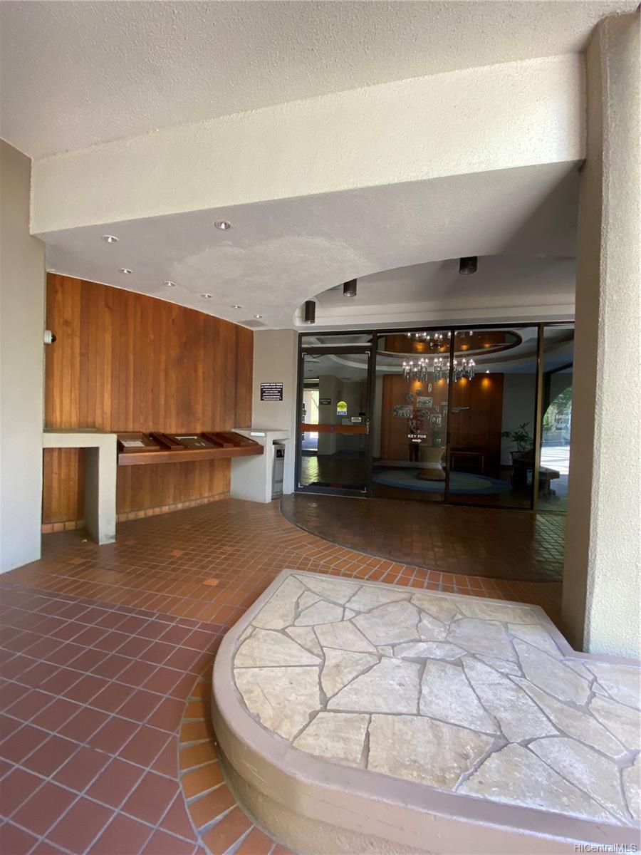583 Kamoku Street  Unit 2303