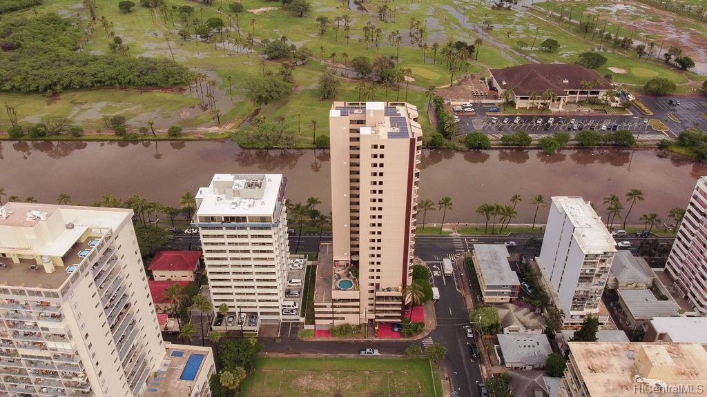 320 Liliuokalani Avenue  Unit 902