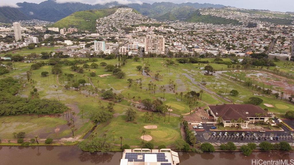 320 Liliuokalani Avenue  Unit 902