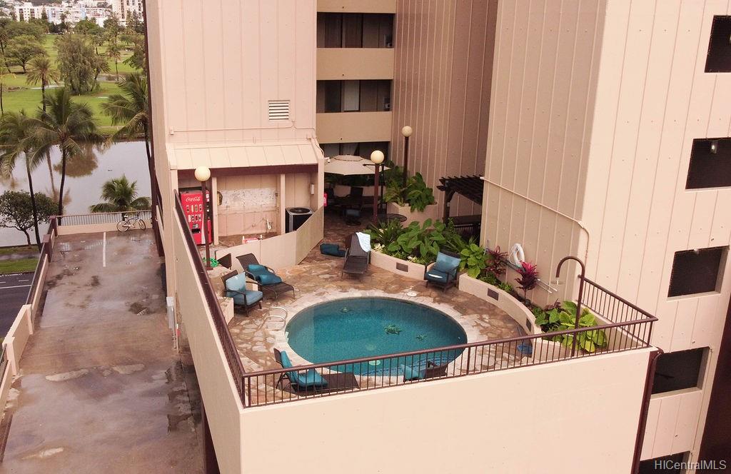 320 Liliuokalani Avenue Unit 902 320 Liliuokalani Avenue Unit 902