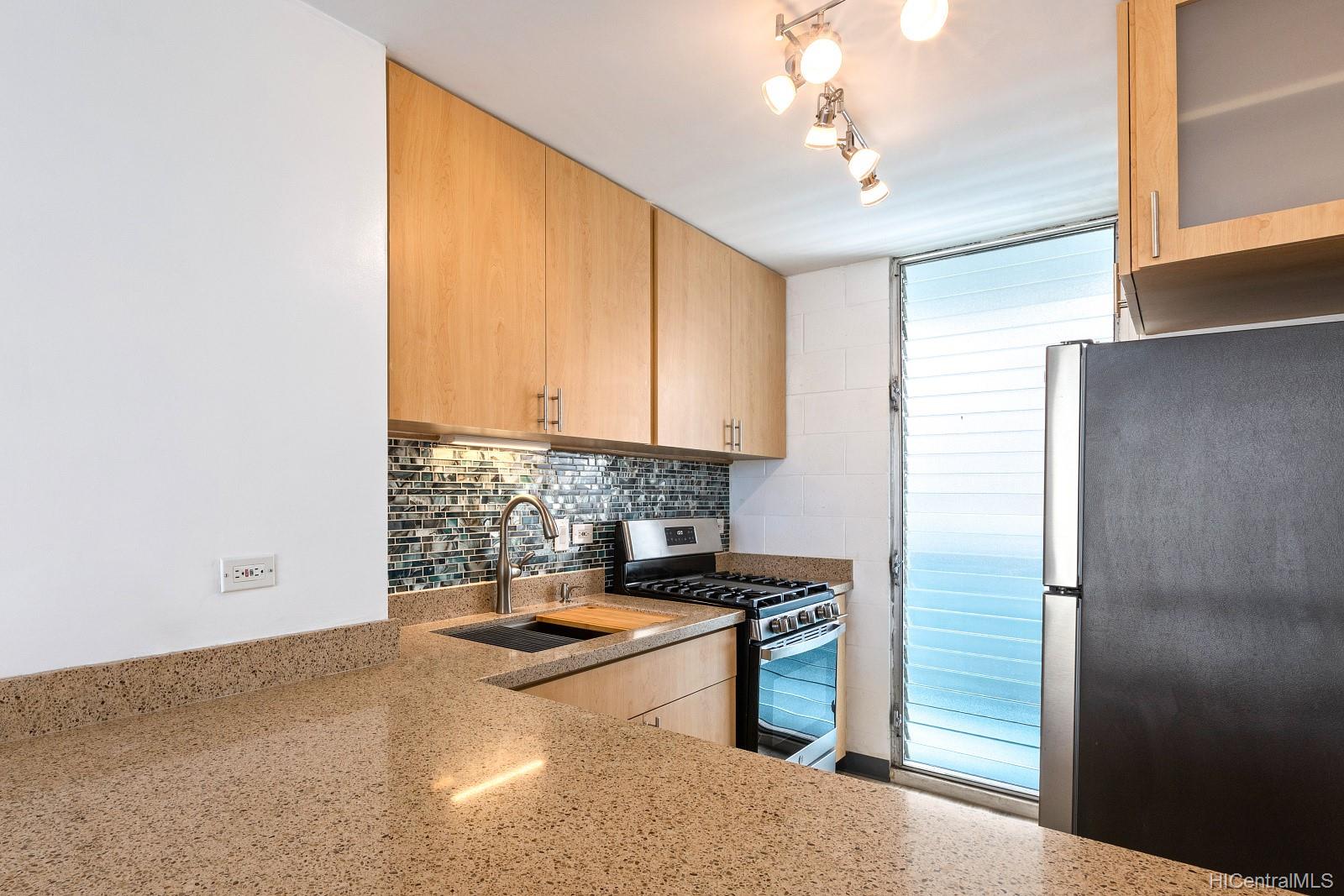 2630 Kapiolani Boulevard  Unit 802