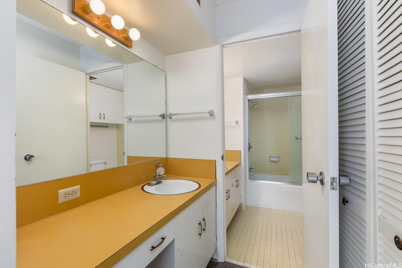 Princess Leilani 1561 Kanunu Street Unit 501 Honolulu HI 96814 listed