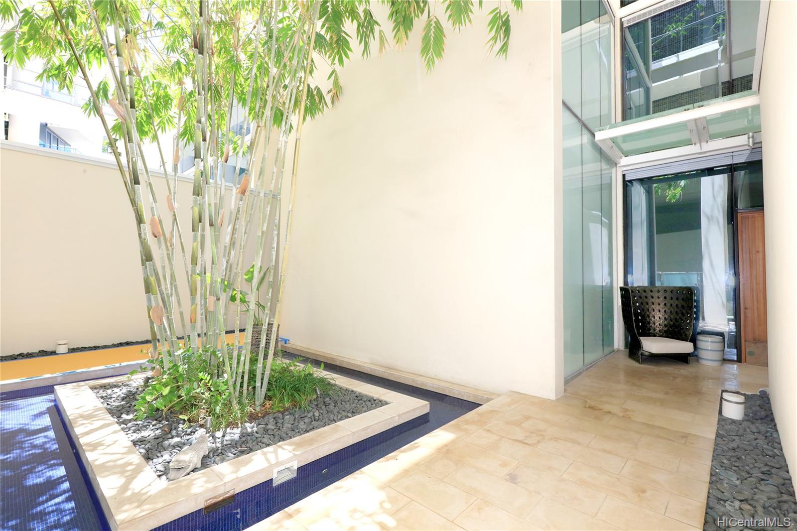 1118 Ala Moana Boulevard  Unit 4