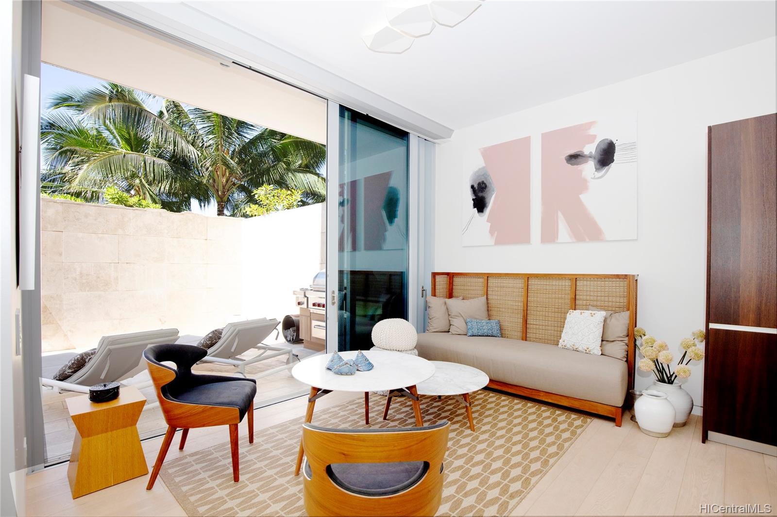 1118 Ala Moana Boulevard  Unit 4
