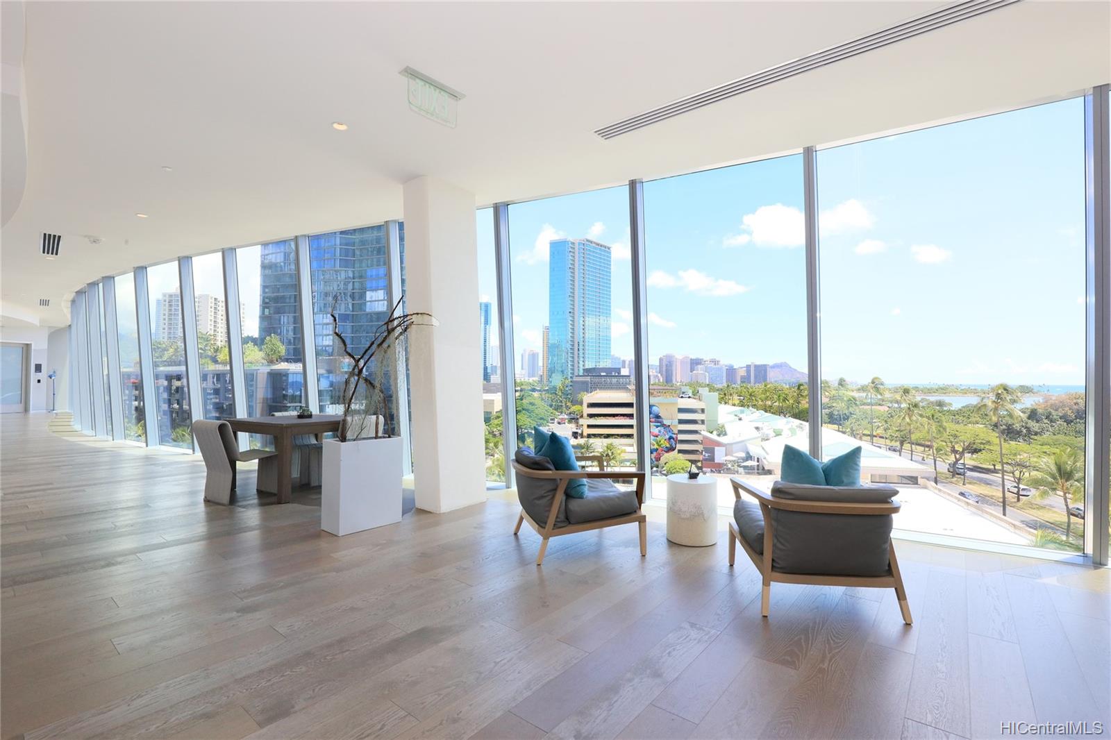 1118 Ala Moana Boulevard  Unit 4