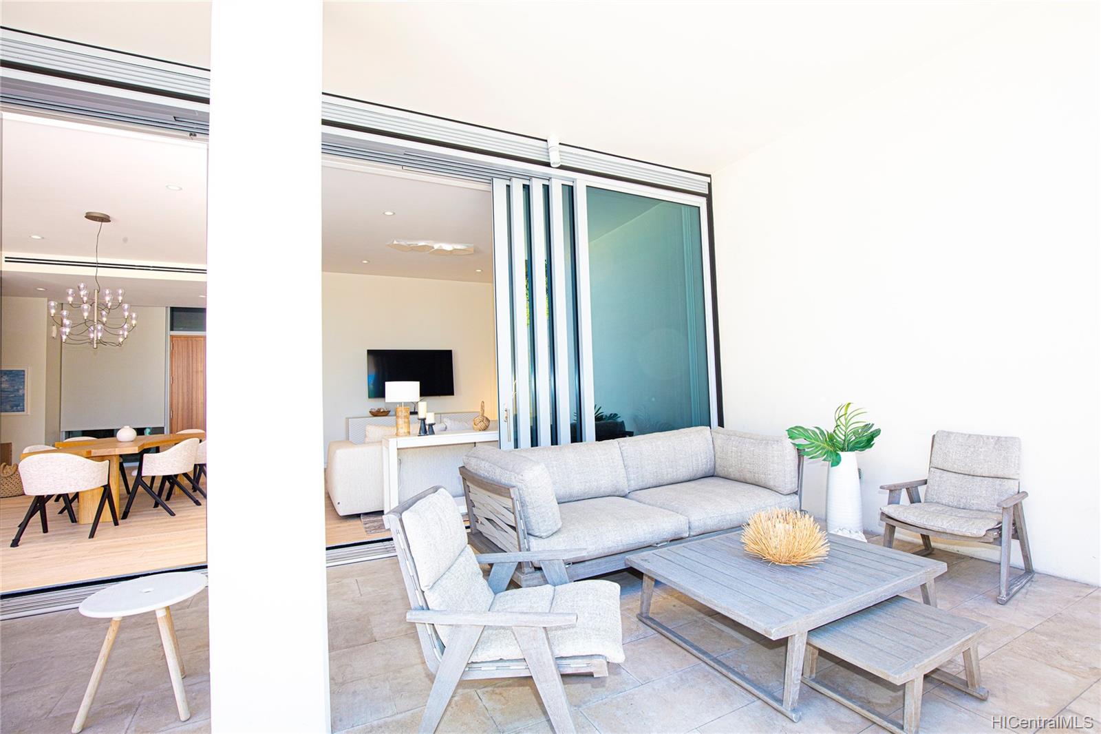 1118 Ala Moana Boulevard  Unit 4