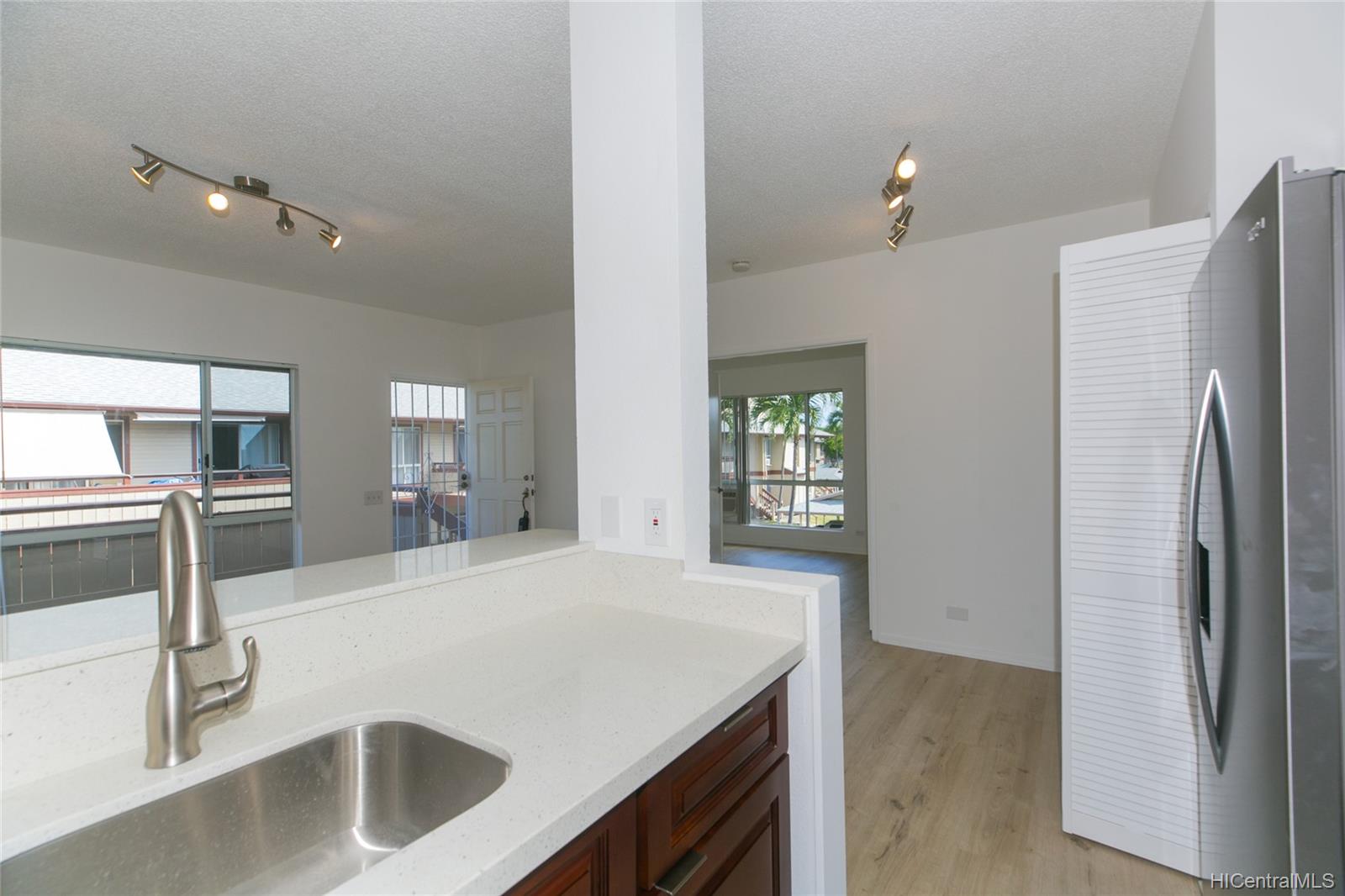 91-879 Puamaeole Street  Unit 9U
