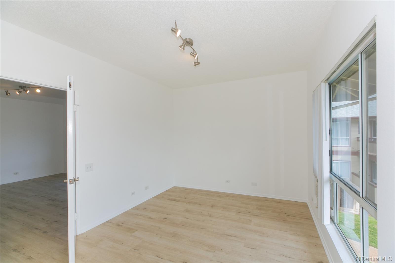 91-879 Puamaeole Street  Unit 9U
