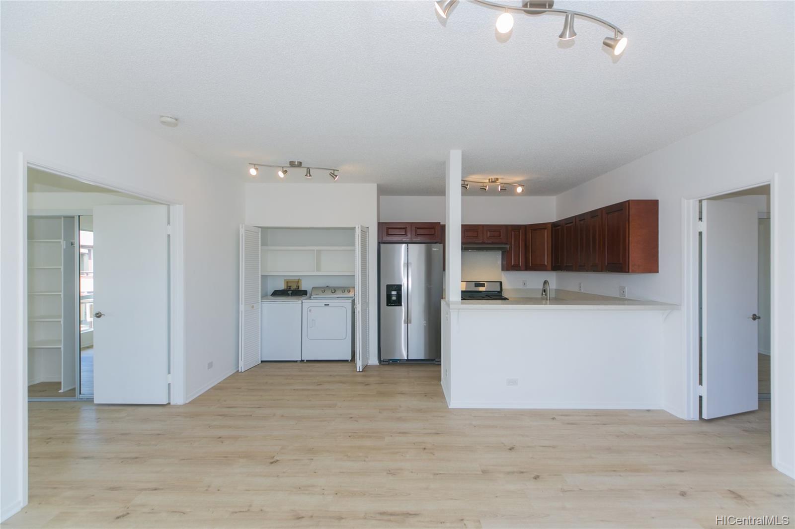 91-879 Puamaeole Street  Unit 9U