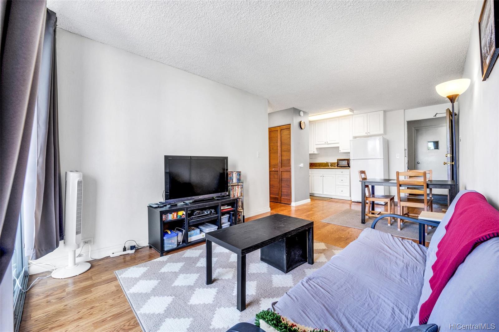 2637 Kuilei Street  Unit A53