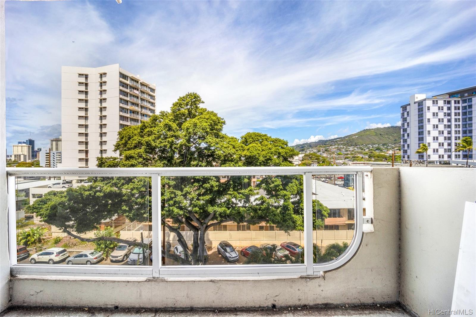 2637 Kuilei Street  Unit A53