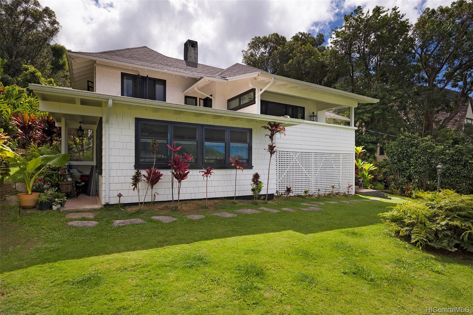 3591 Woodlawn Drive Honolulu HI 96822 listed 09302022