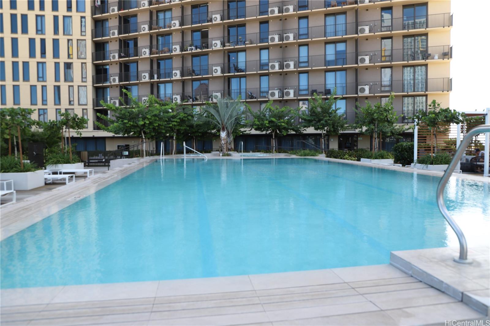987 Queen Street  Unit 3006