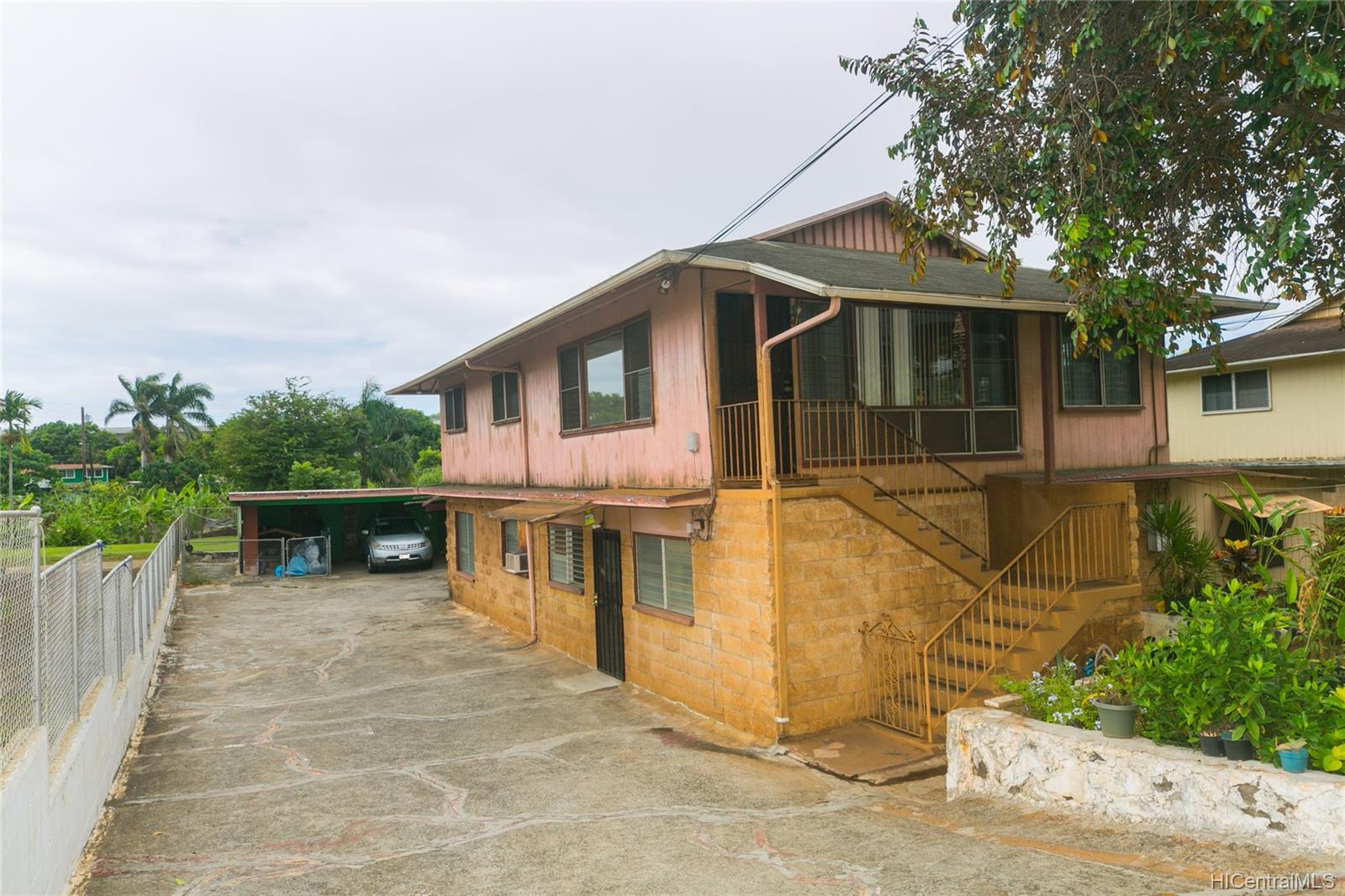94809 Waipahu Street Waipahu HI 96797 sold on 11182022