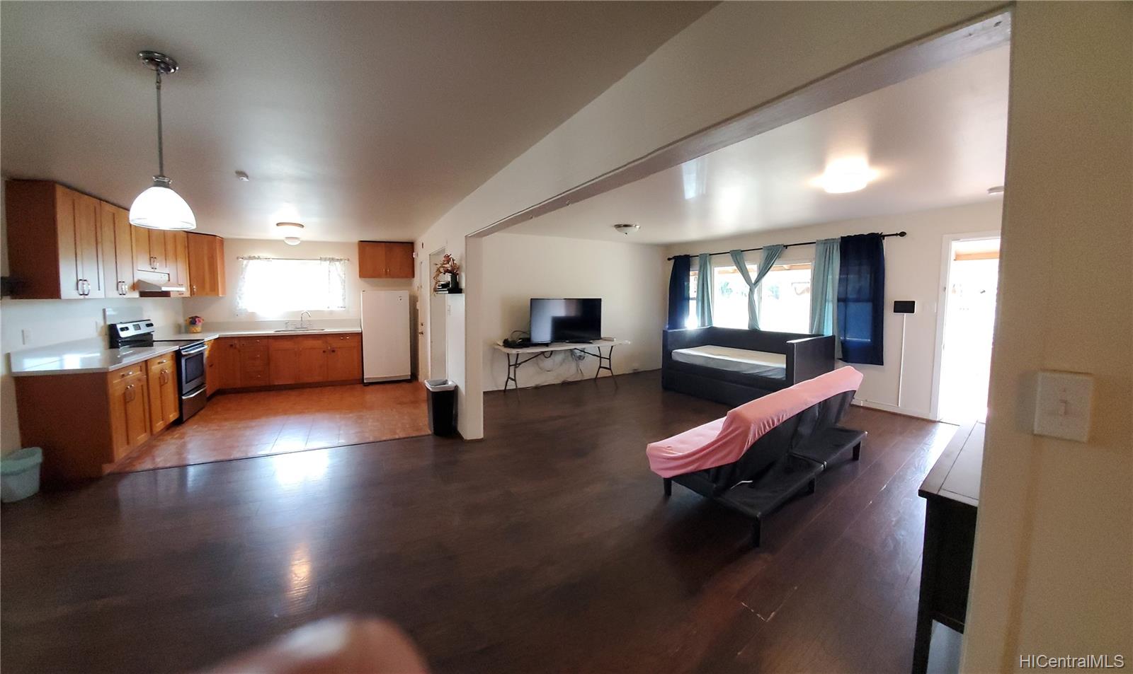 85-718 Farrington Highway