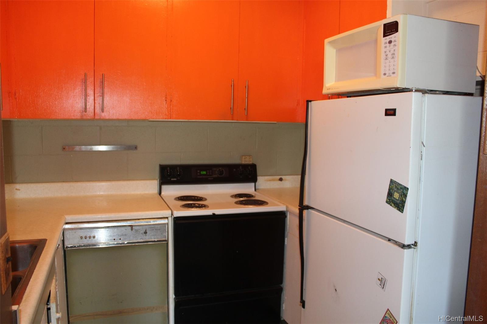 509 University Avenue  Unit 103