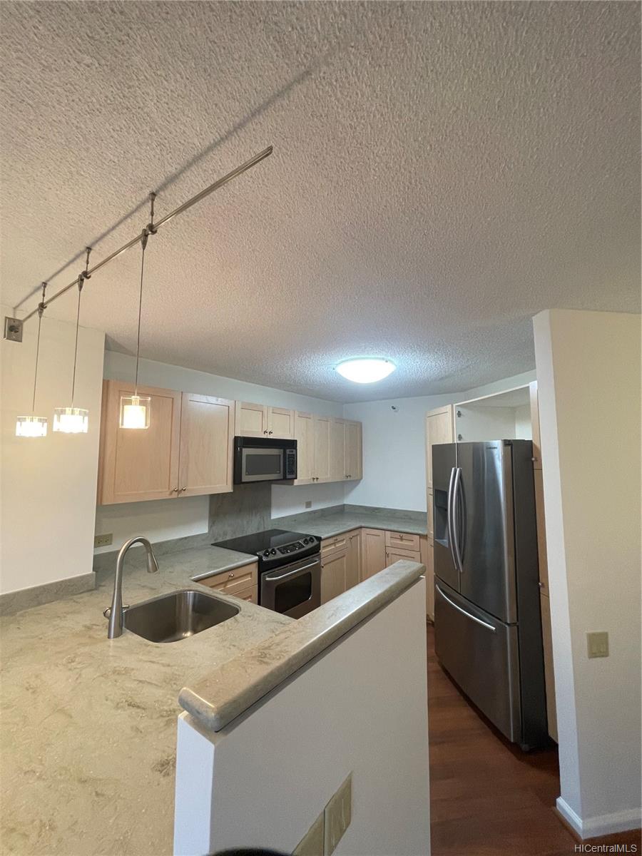 2101 Nuuanu Avenue  Unit I103