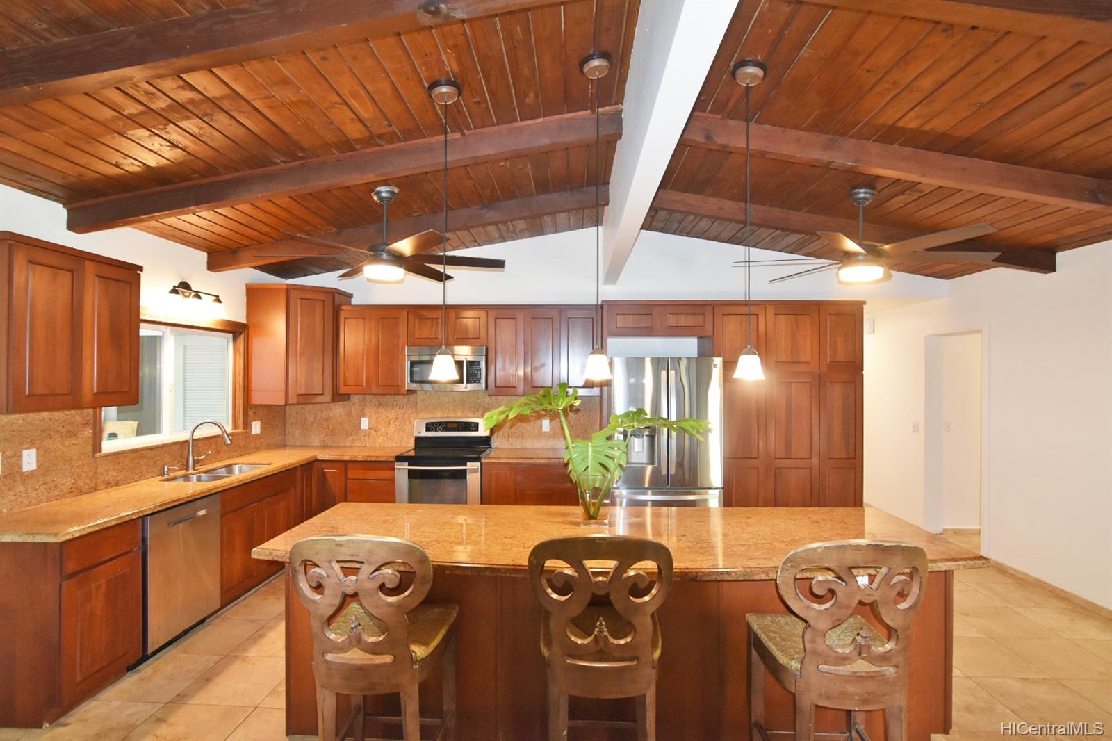 151 Alala Road