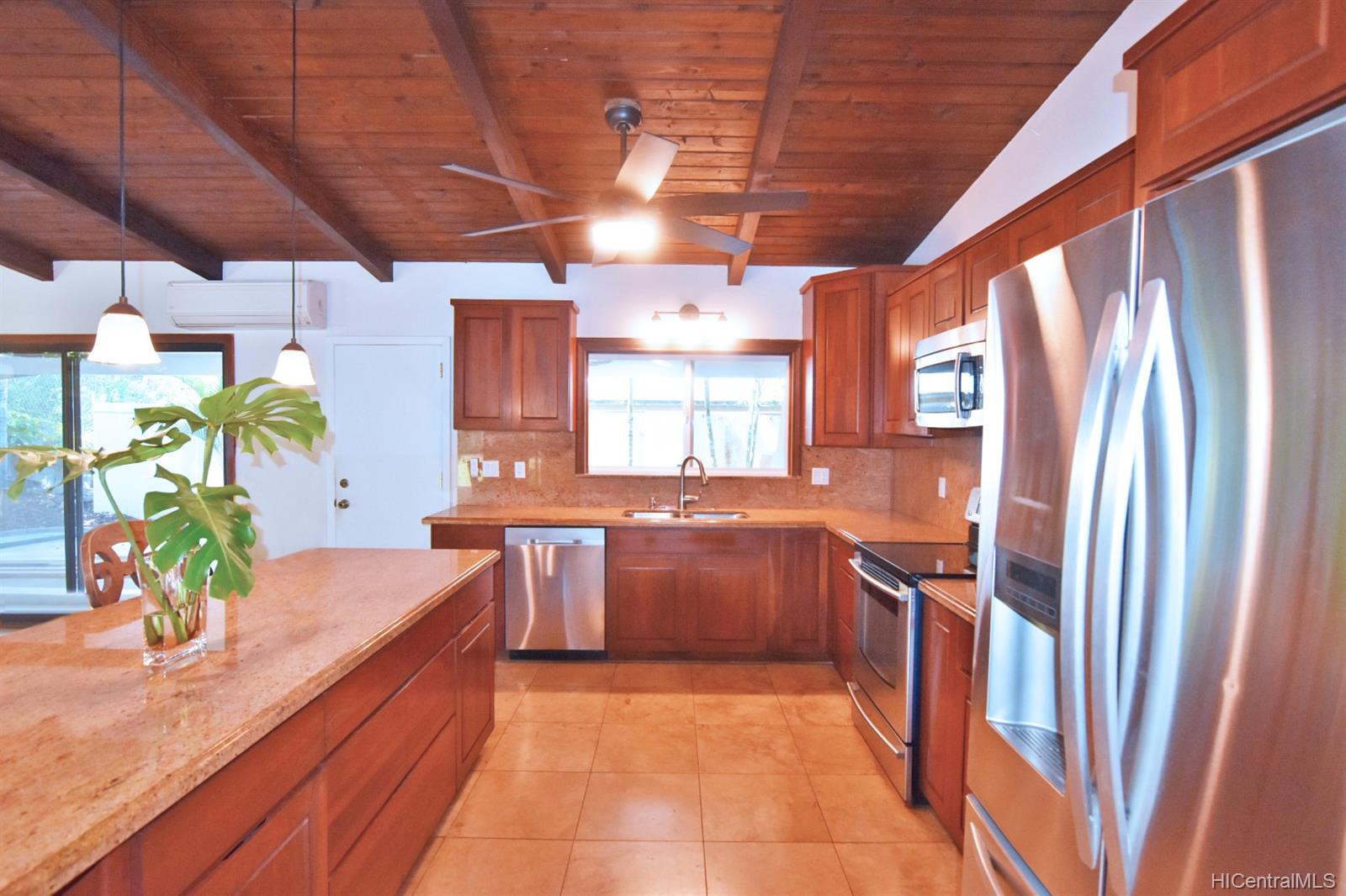 151 Alala Road