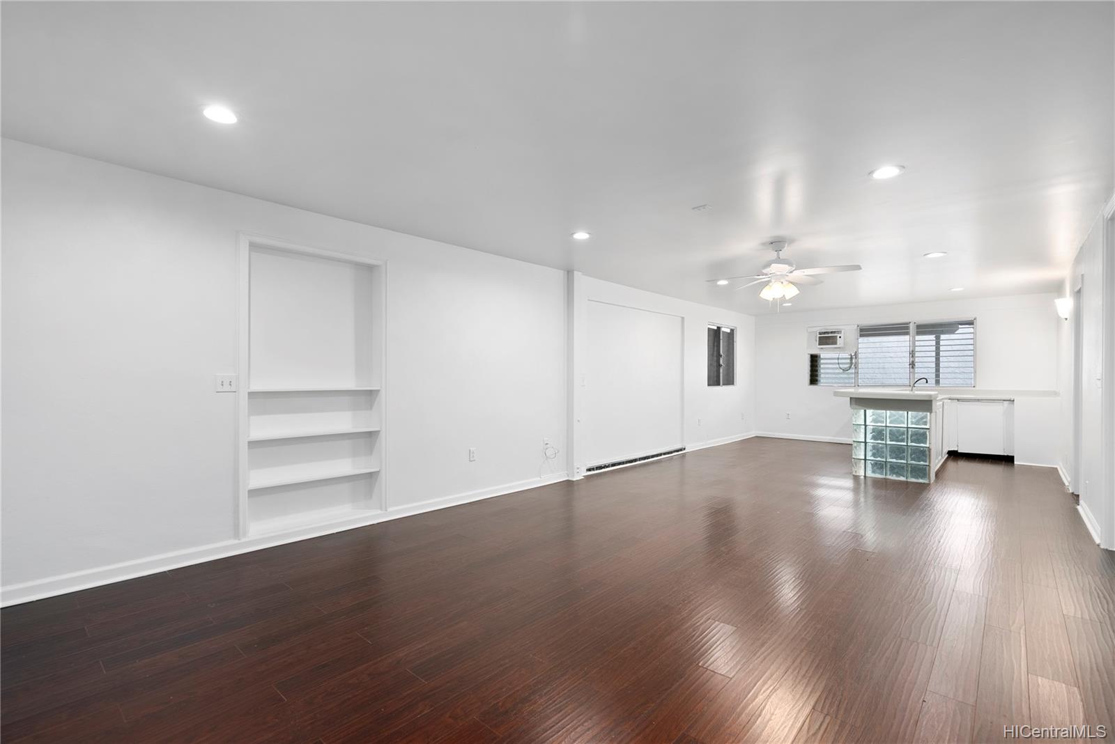 47-544 Hakuhale Street