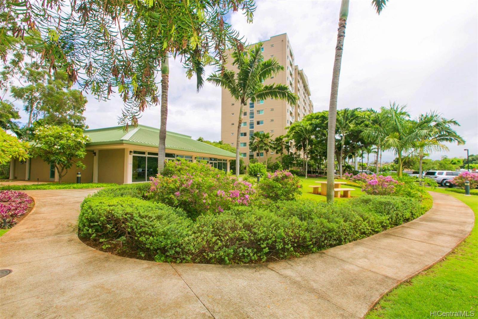 94-979 Kauolu Place  Unit 1110